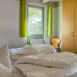 Familienunterkunft Wiesengefluester E8 - Strandnah Mit Sauna Und Garten * Röbel