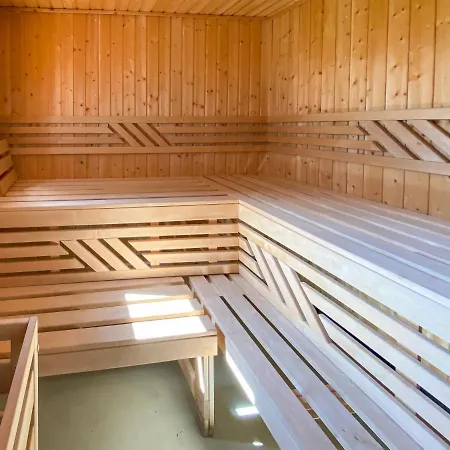 Holiday home Familienunterkunft Wiesengefluester E8 - Strandnah Mit Sauna Und Garten