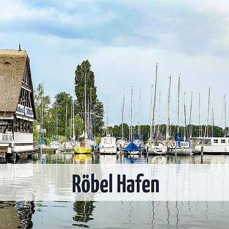 Familienunterkunft Wiesengefluester E8 - Strandnah Mit Sauna Und Garten בית נופש Röbel