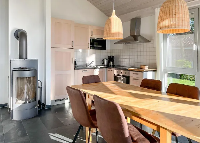 Familienunterkunft Wiesengefluester E8 - Strandnah Mit Sauna Und Garten * Robel