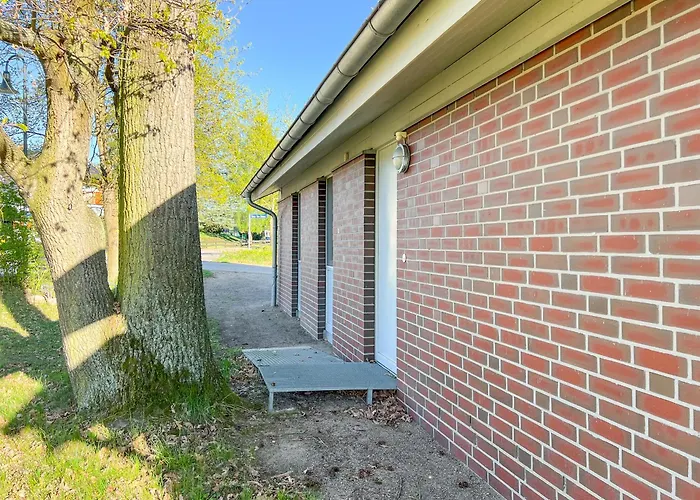 Familienunterkunft Wiesengefluester E8 - Strandnah Mit Sauna Und Garten Robel