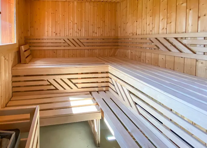 Holiday home Familienunterkunft Wiesengefluester E8 - Strandnah Mit Sauna Und Garten *