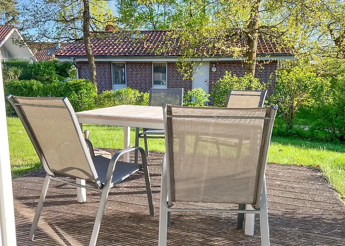 Familienunterkunft Wiesengefluester E8 - Strandnah Mit Sauna Und Garten *